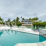 Dock And Balcony Serene Big Coppitt Key Escape